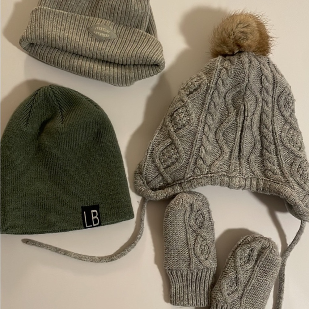 Kids Gray and Green Winter Hats and Mittens Set Bundle